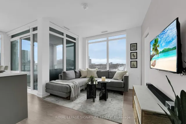 Additional property image - 27 Bathurst St Unit 406