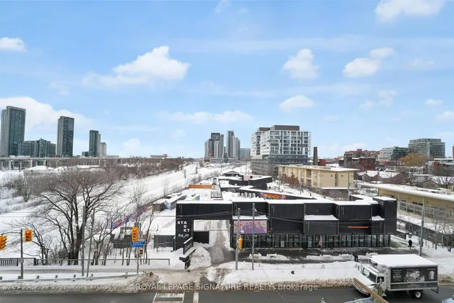 Additional property image - 27 Bathurst St Unit 406
