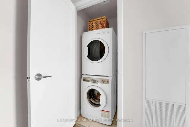 Additional property image - 27 Bathurst St Unit 406