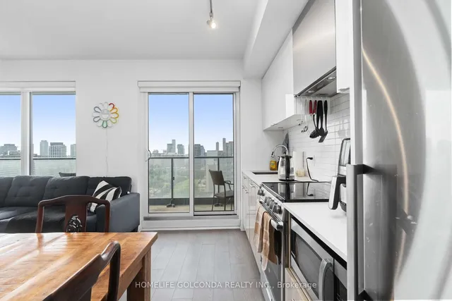 Additional property image - 251 jarvis St Unit 1616