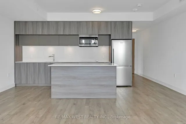 Additional property image - 575 Bloor St Unit 2102