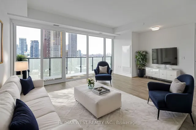 Additional property image - 575 Bloor St Unit 2102
