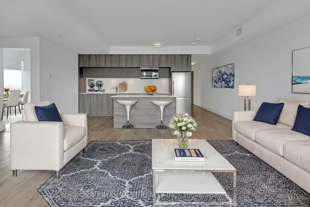 Additional property image - 575 Bloor St Unit 2102