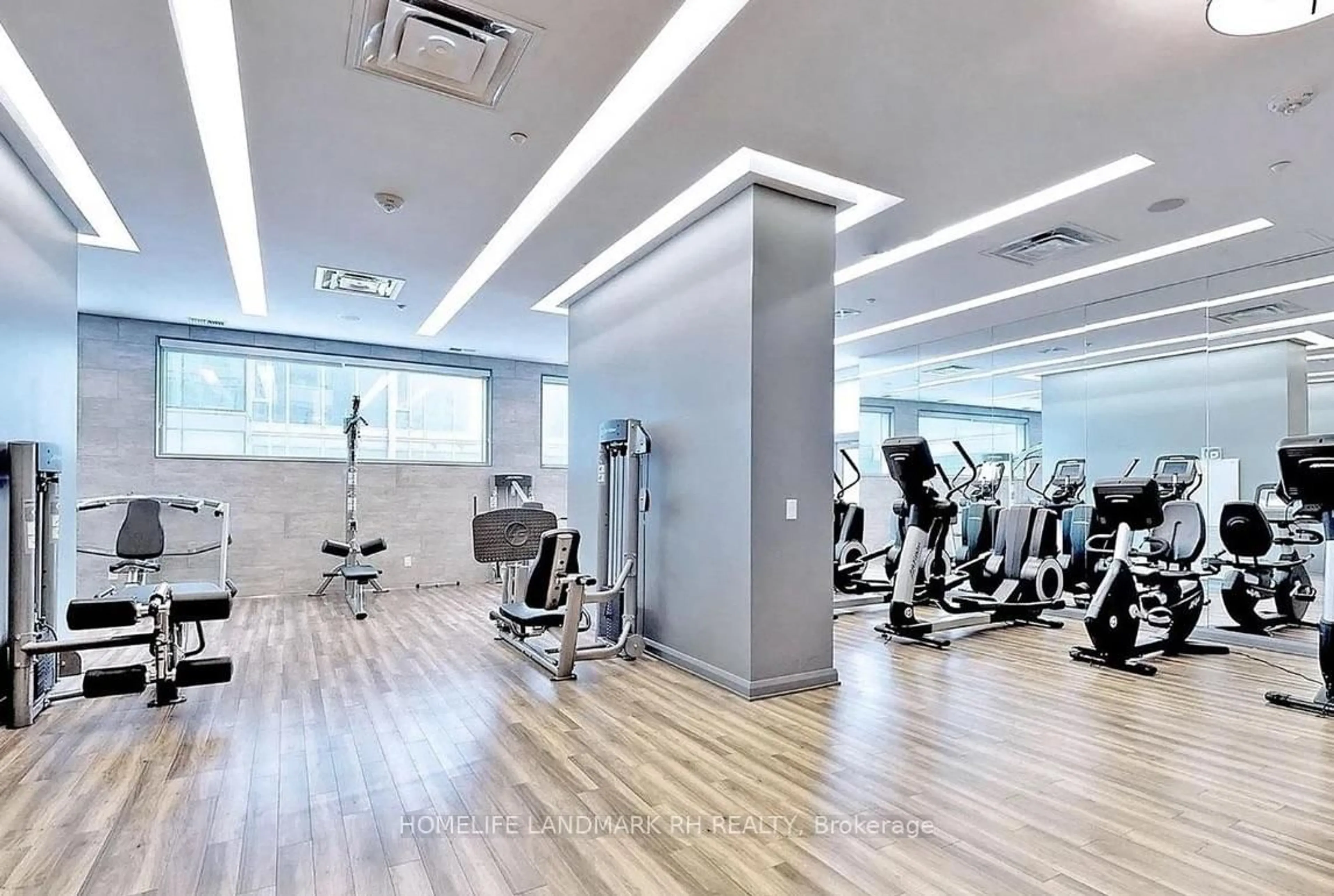 Gym or fitness room for 155 Yorkville Ave #806, Toronto Ontario M5R 0B4