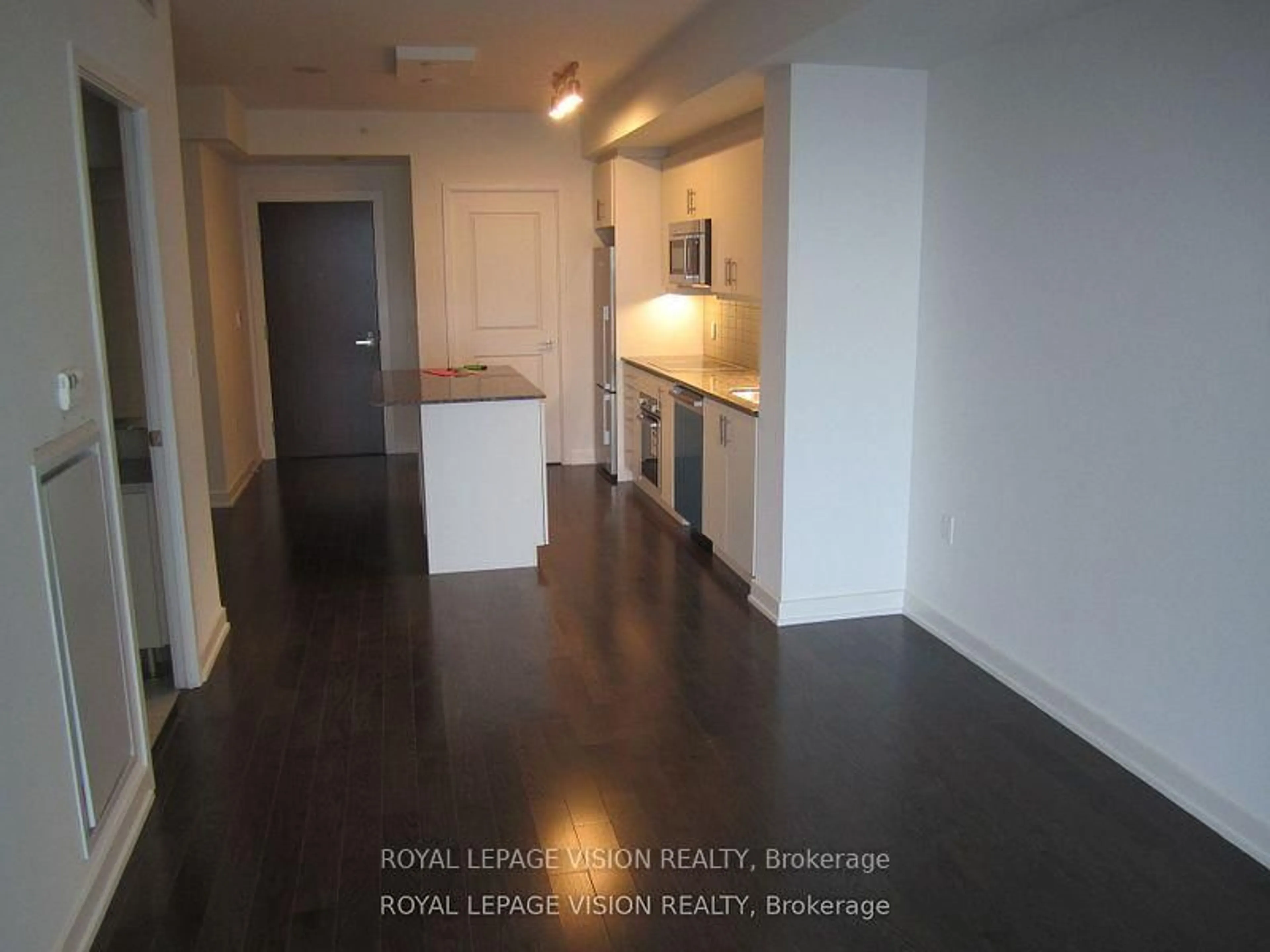 A pic of a room for 1 The Esplanade #1107, Toronto Ontario M5E 0A8