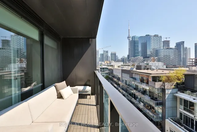 Additional image 9 of 629 King St Unit 1029