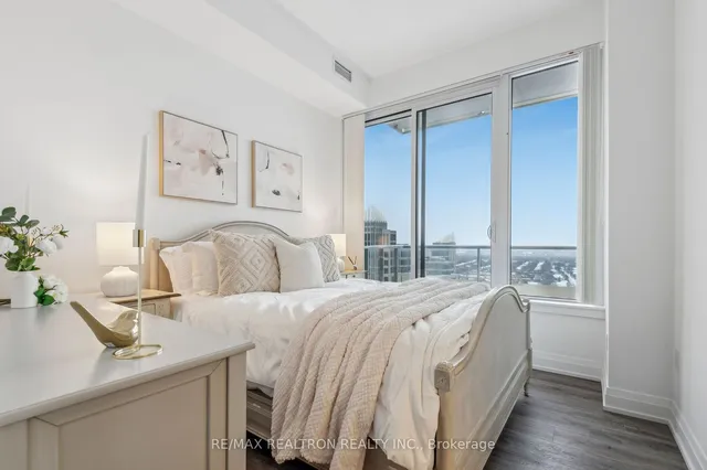 Additional property image - 75 Canterbury Pl Unit PH501