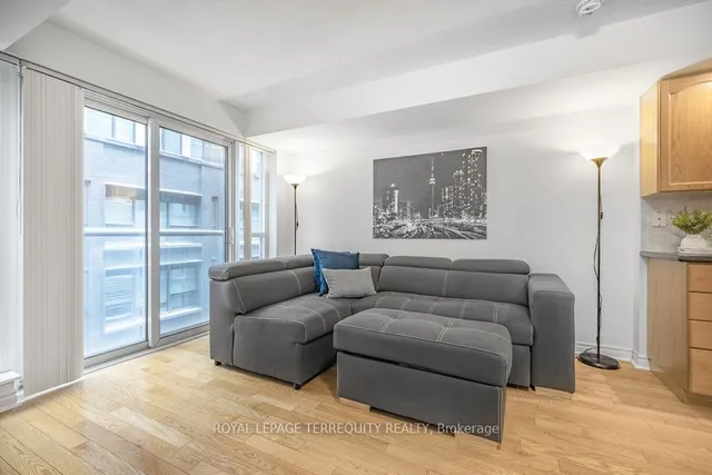 Additional property image - 270 Wellington St Unit 622