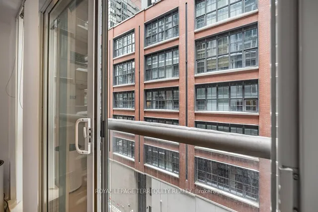 Additional property image - 270 Wellington St Unit 622