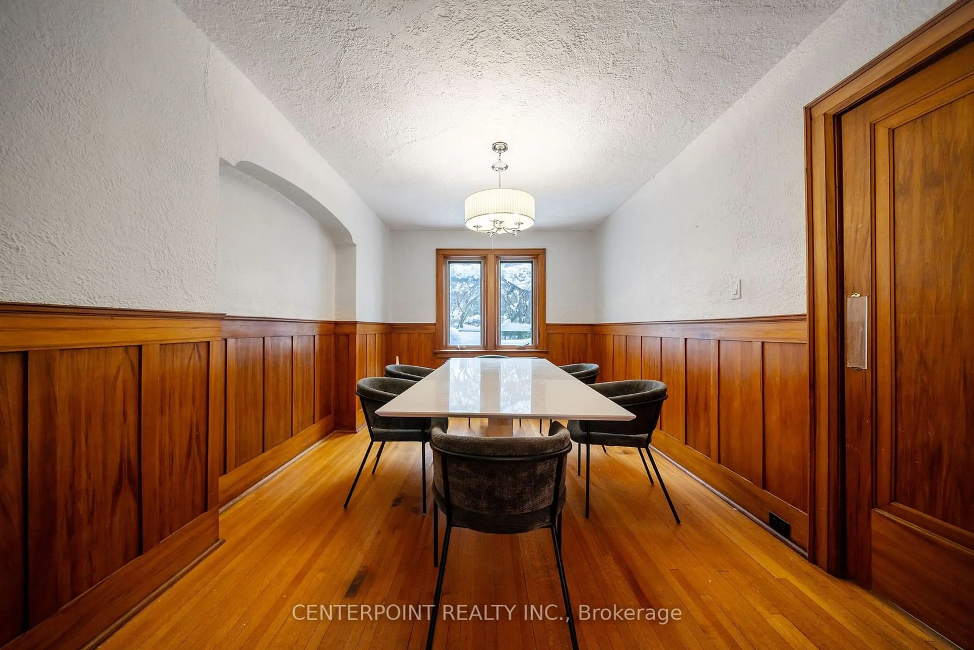 Dining room, unknown for 431 St Clements Ave, Toronto Ontario M5N 1M2