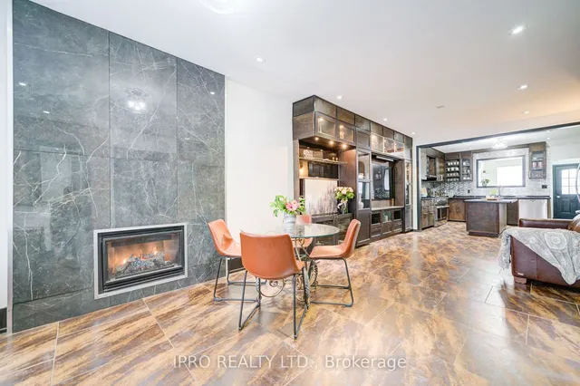 Additional property image - 683 Manning Ave