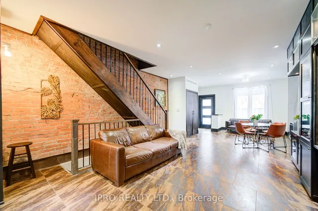 Additional property image - 683 Manning Ave