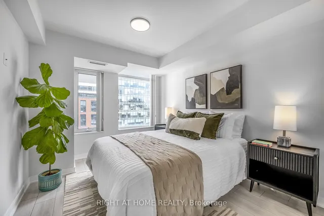 Additional image 18 of 525 Adelaide St Unit 1622