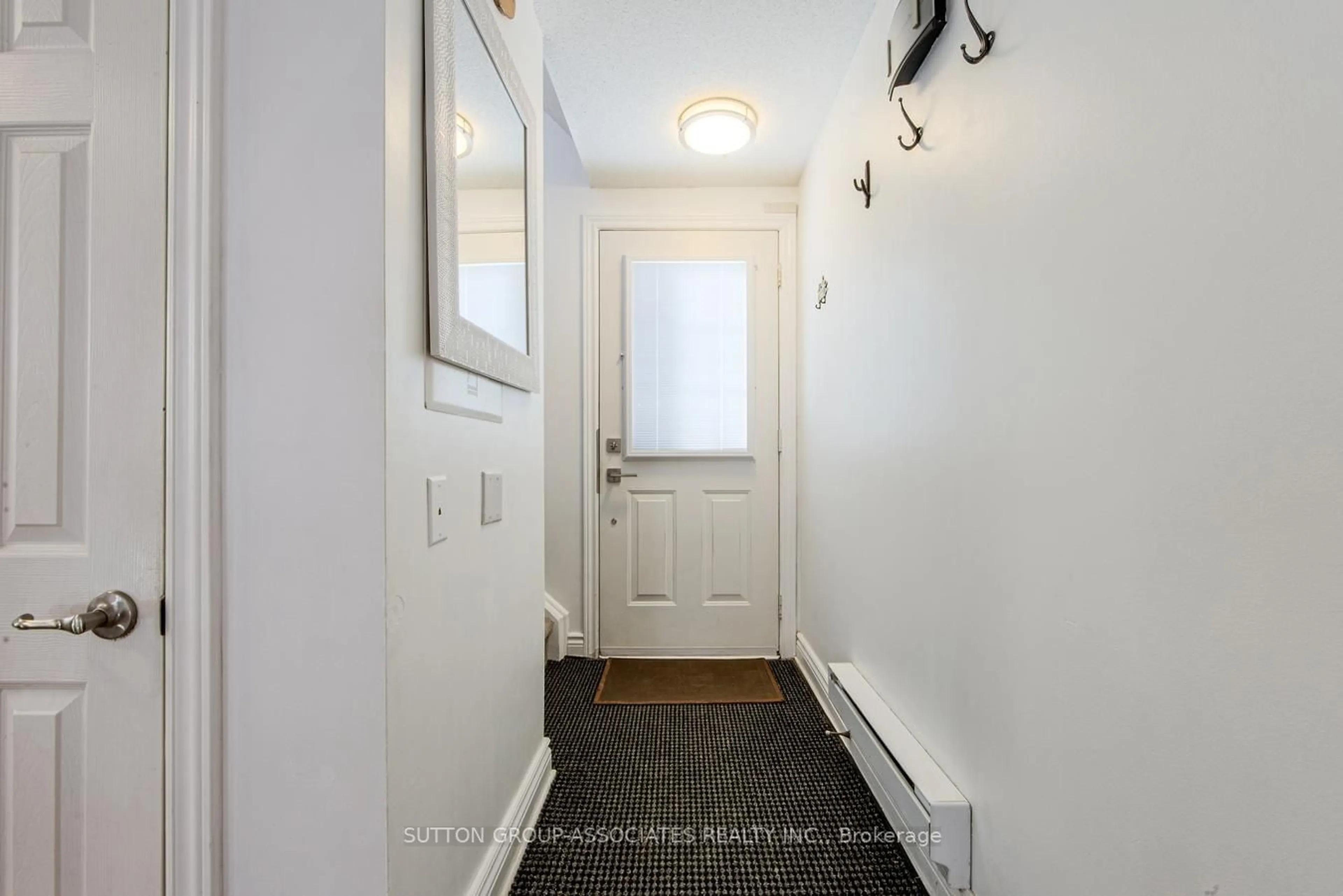 Indoor entryway for 30 Merchant Lane #136, Toronto Ontario M6P 4J6