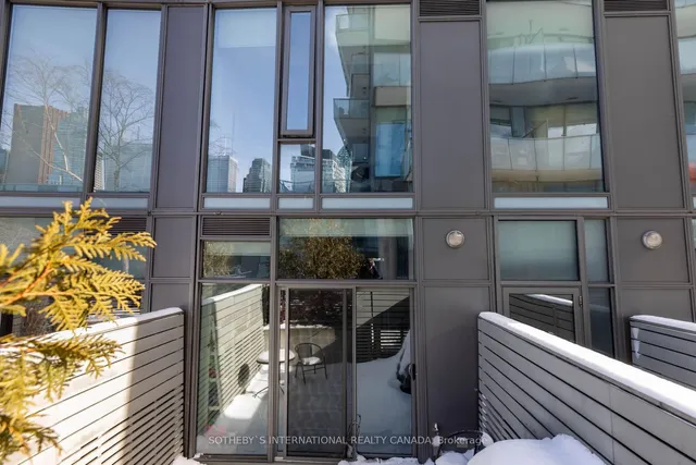 Additional property image - 1 Market St Unit 621