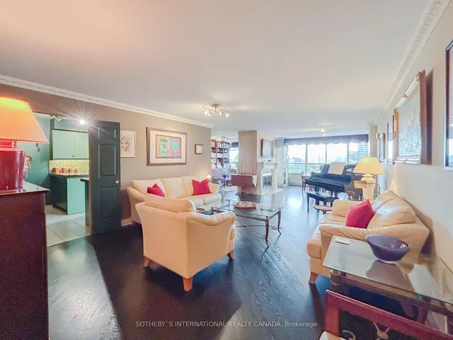 Additional property image - 130 Carlton St Unit 906