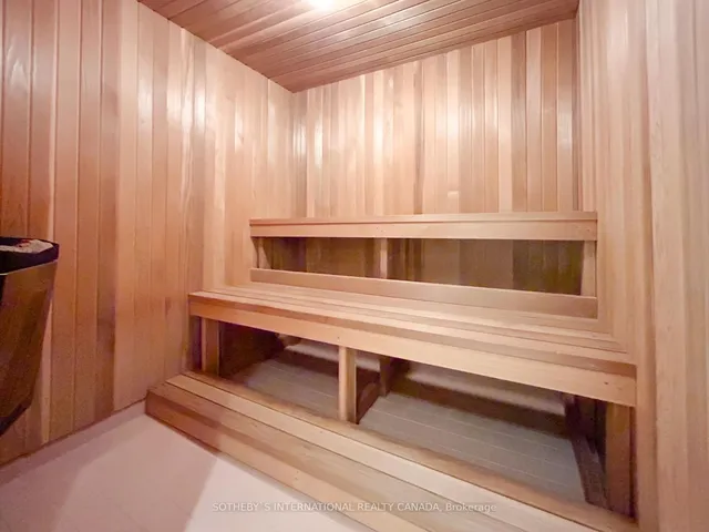 Additional property image - 130 Carlton St Unit 906