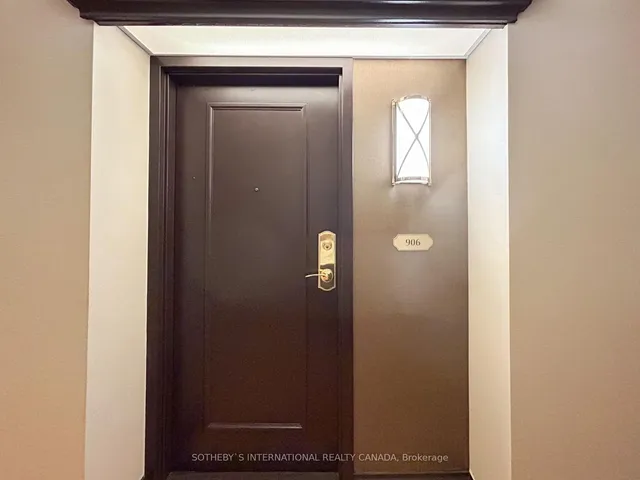Additional property image - 130 Carlton St Unit 906