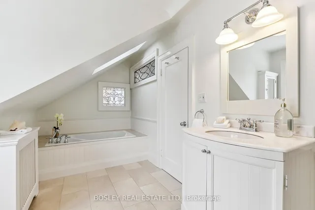 Additional property image - 352 Inglewood Dr