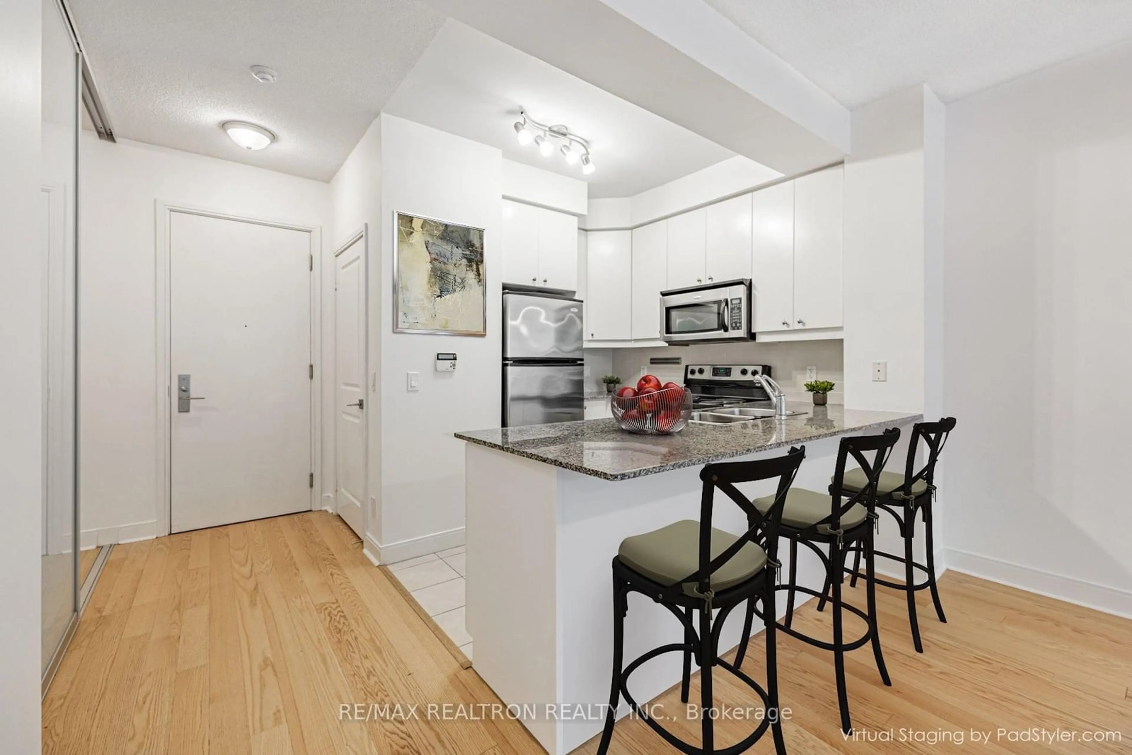 Open concept kitchen, unknown for 38 The Esplanade #315, Toronto Ontario M5E 1A5