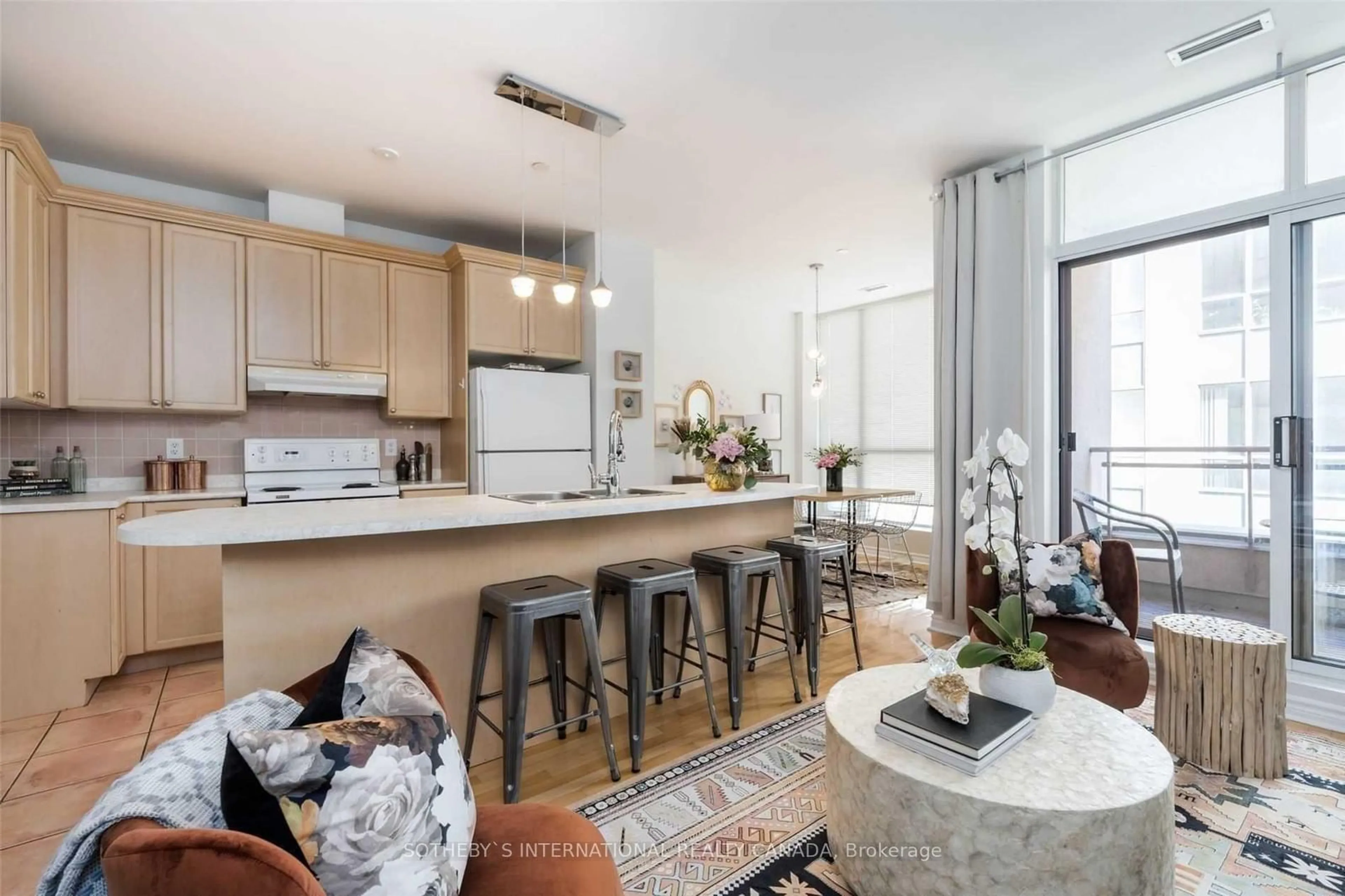 Open concept kitchen, unknown for 980 Yonge St #507, Toronto Ontario M4W 3V8