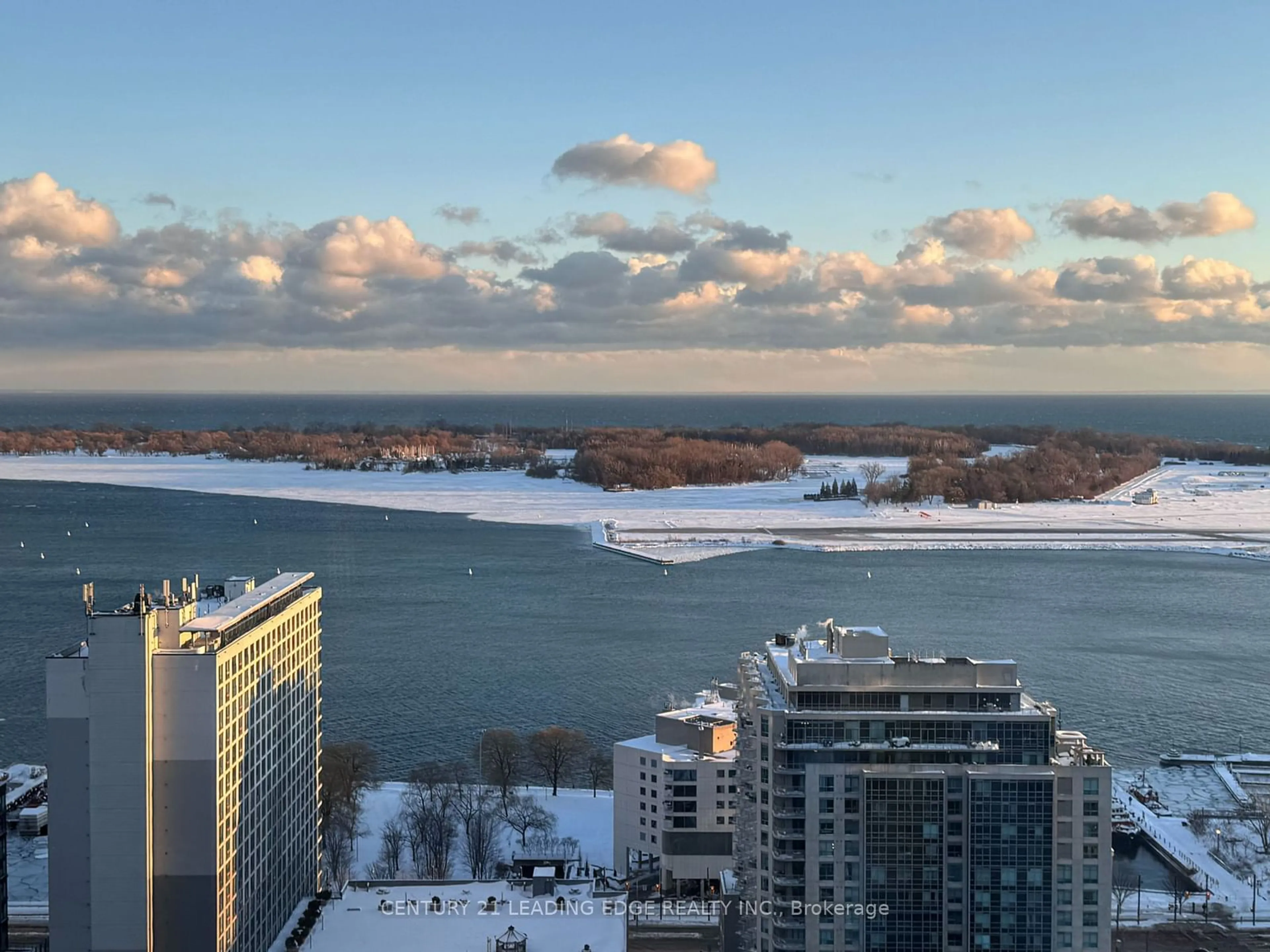 A pic from outside/outdoor area/front of a property/back of a property/a pic from drone, water/lake/river/ocean view for 10 Navy Wharf Crt #3511, Toronto Ontario M5V 3V2