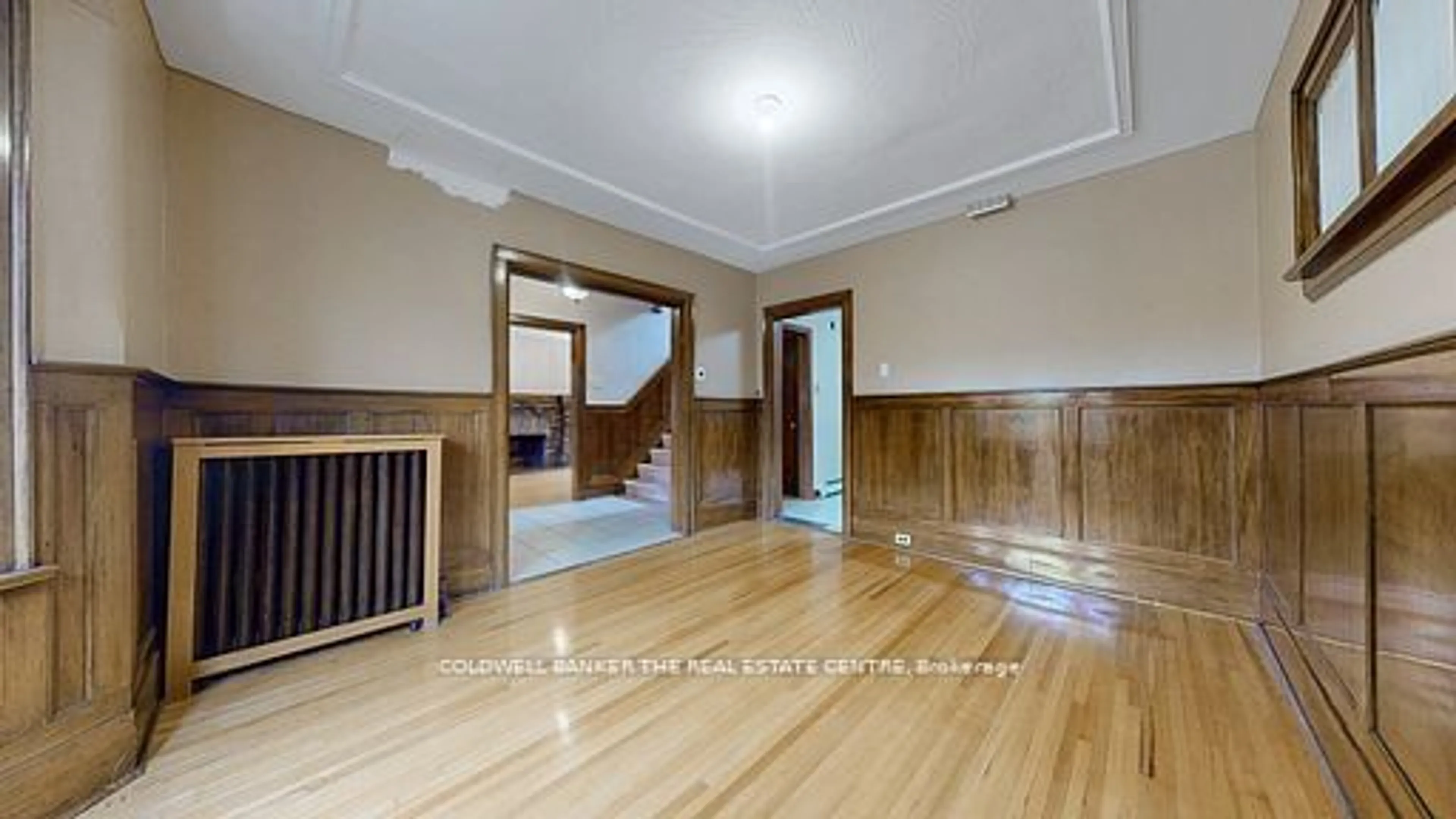 Indoor foyer for 261 Winona Dr, Toronto Ontario M6C 3S6