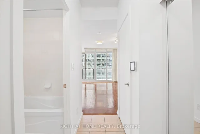 Additional image 9 of 65 Bremner Blvd Unit 2403