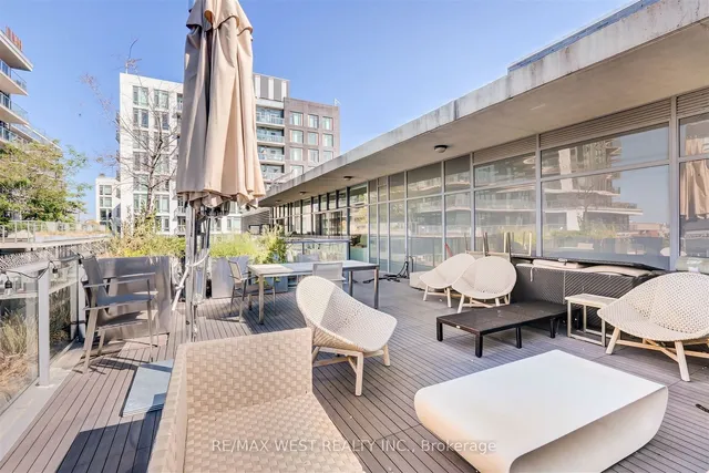 Additional property image - 650 King St Unit 409