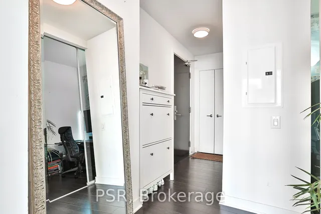Additional property image - 290 Adelaide St Unit 3811
