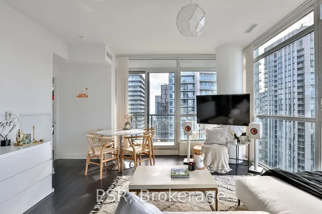 Additional property image - 290 Adelaide St Unit 3811