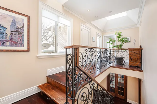 Additional property image - 290 Russell Hill Rd
