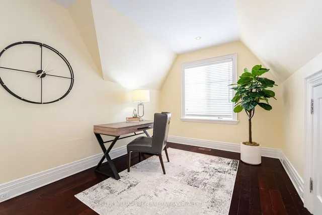 Additional property image - 290 Russell Hill Rd