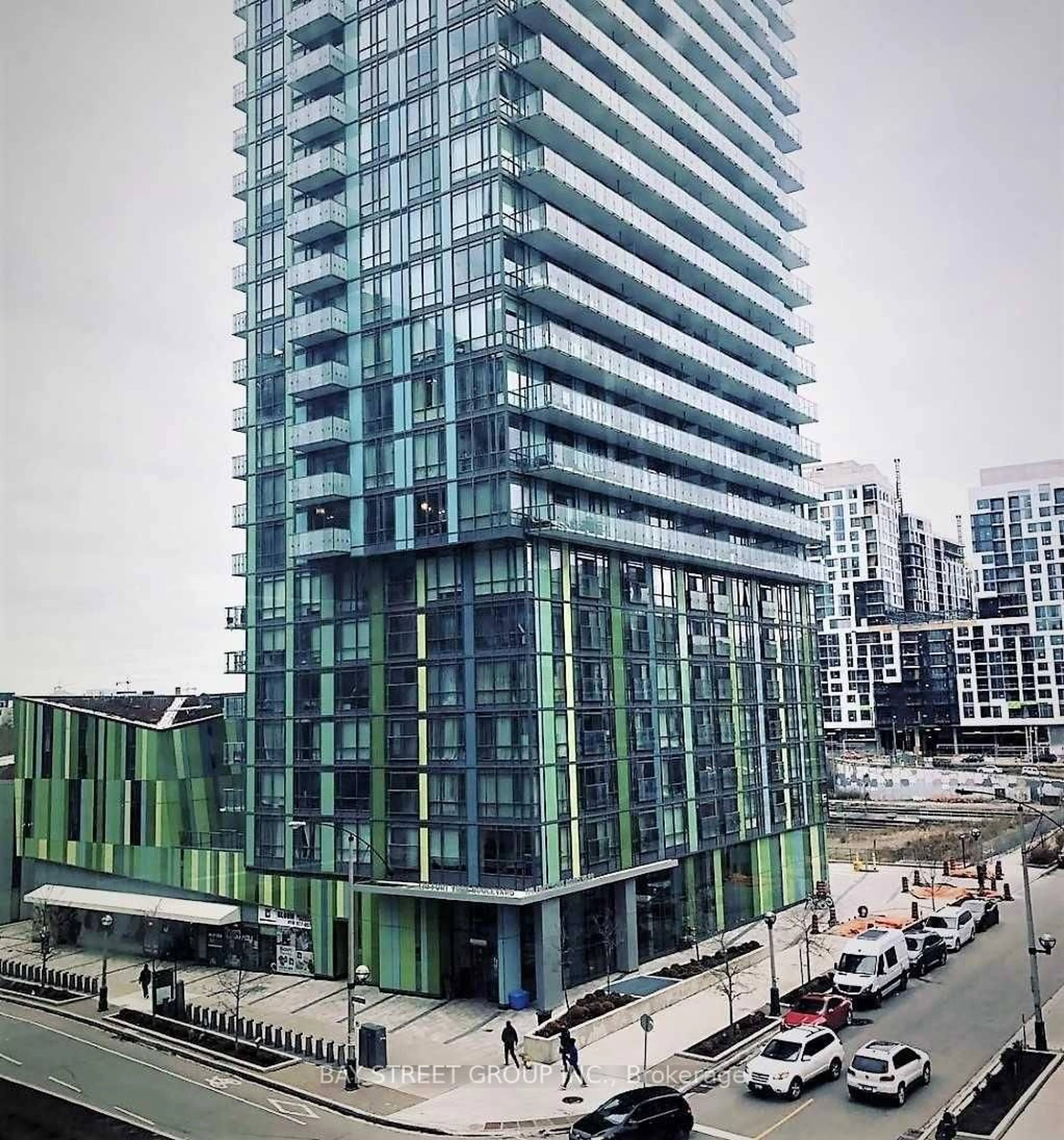 A pic from outside/outdoor area/front of a property/back of a property/a pic from drone, city buildings view from balcony for 170 Fort York Blvd #2003, Toronto Ontario M5V 0E6