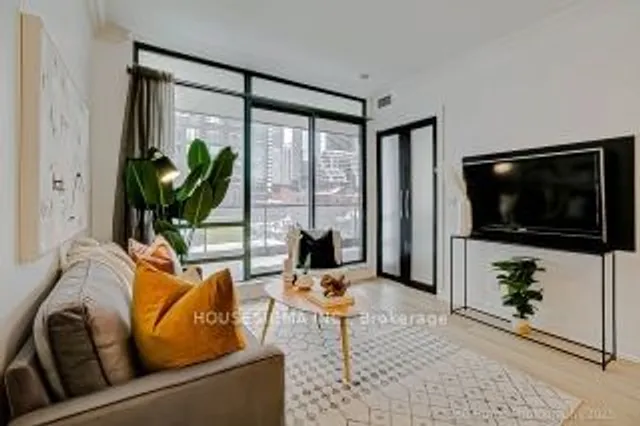 Additional property image - 438 King St Unit 512