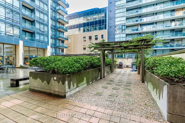 Additional property image - 438 King St Unit 512