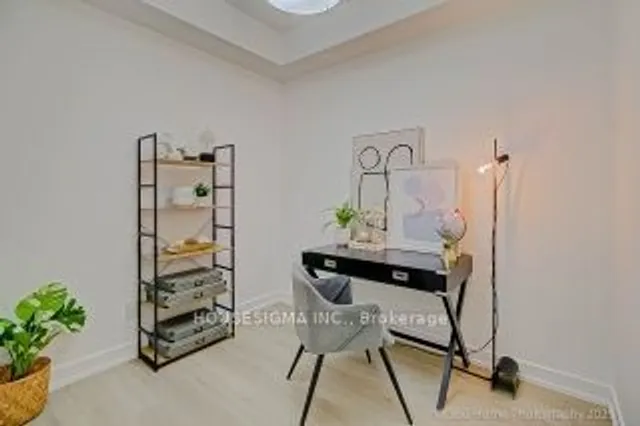 Additional property image - 438 King St Unit 512