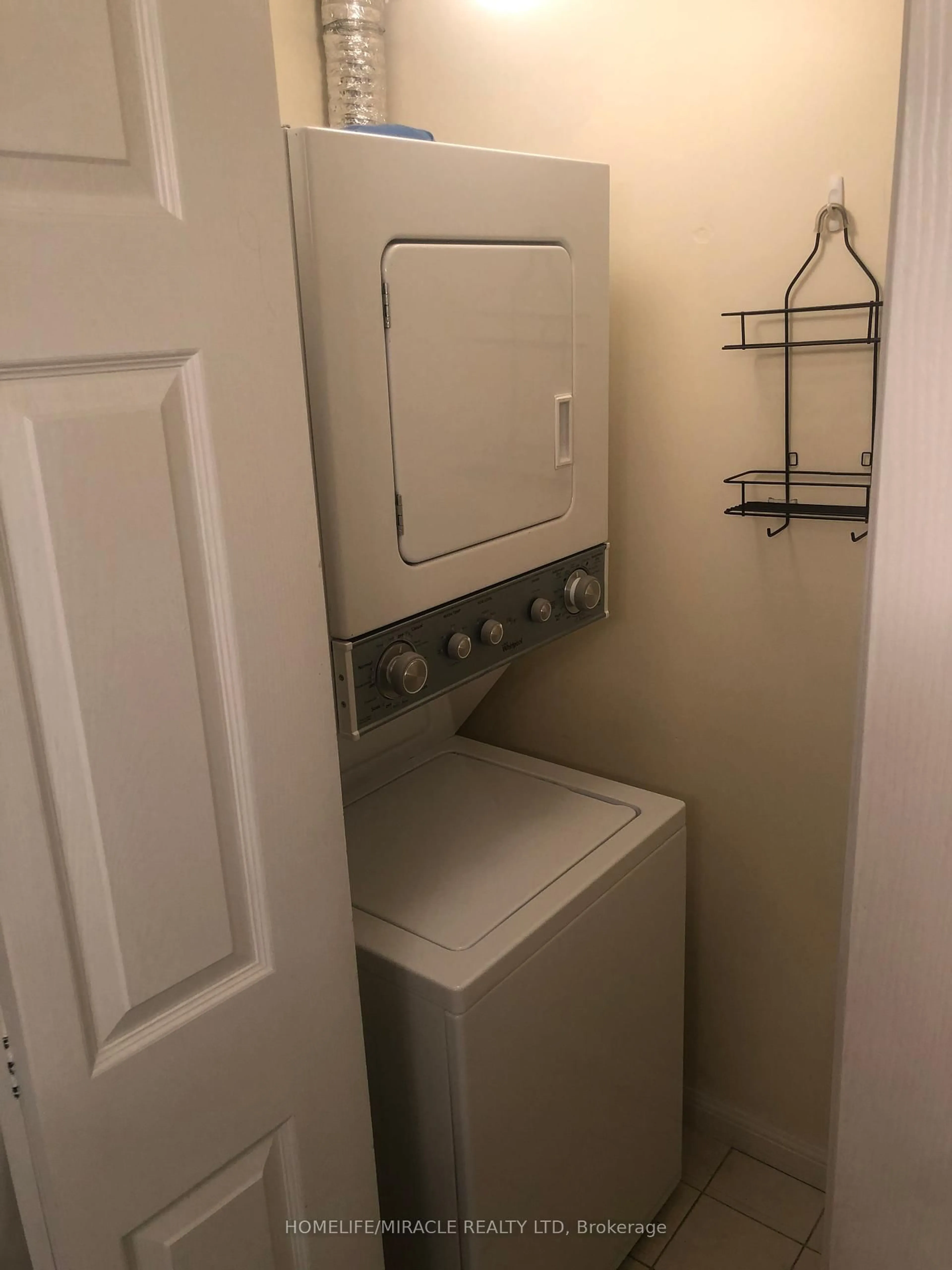 Laundry room for 5940 yonge St #211, Toronto Ontario M2M 4M6