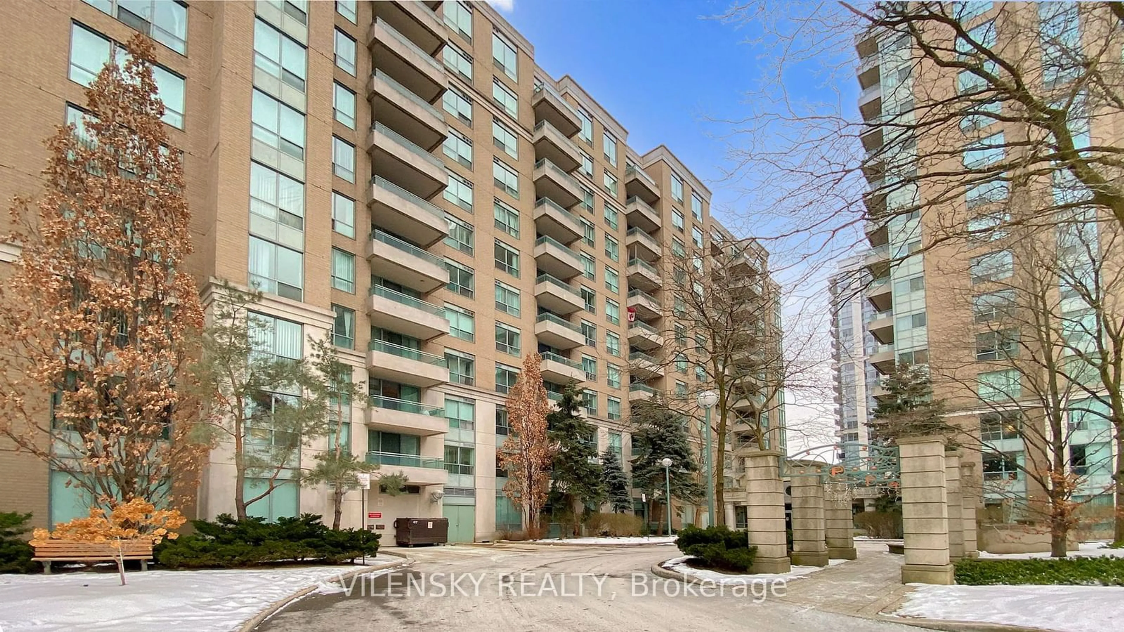 Unknown for 29 Pemberton Ave #207, Toronto Ontario M2M 4L5