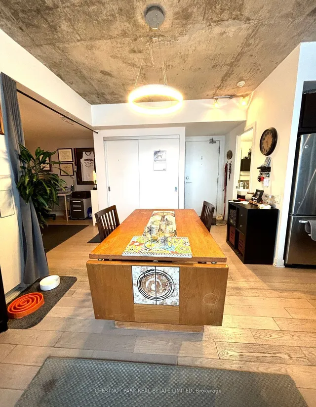Additional property image - 318 King St Unit 1408