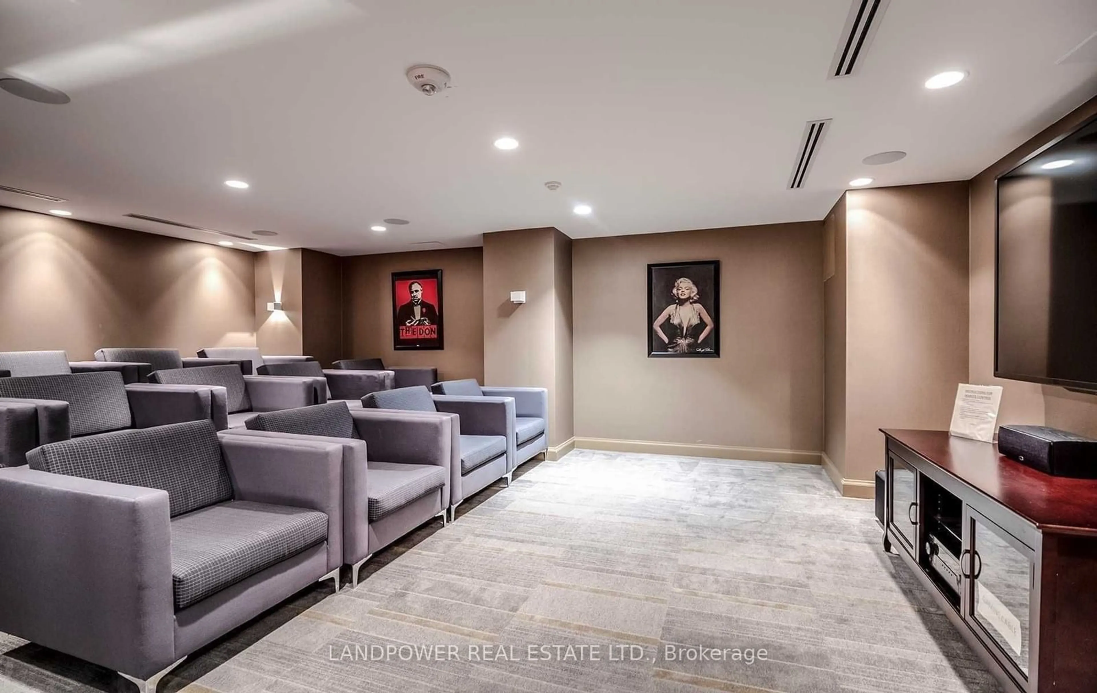 Home theater for 825 Church St #2901, Toronto Ontario M4W 3Z4