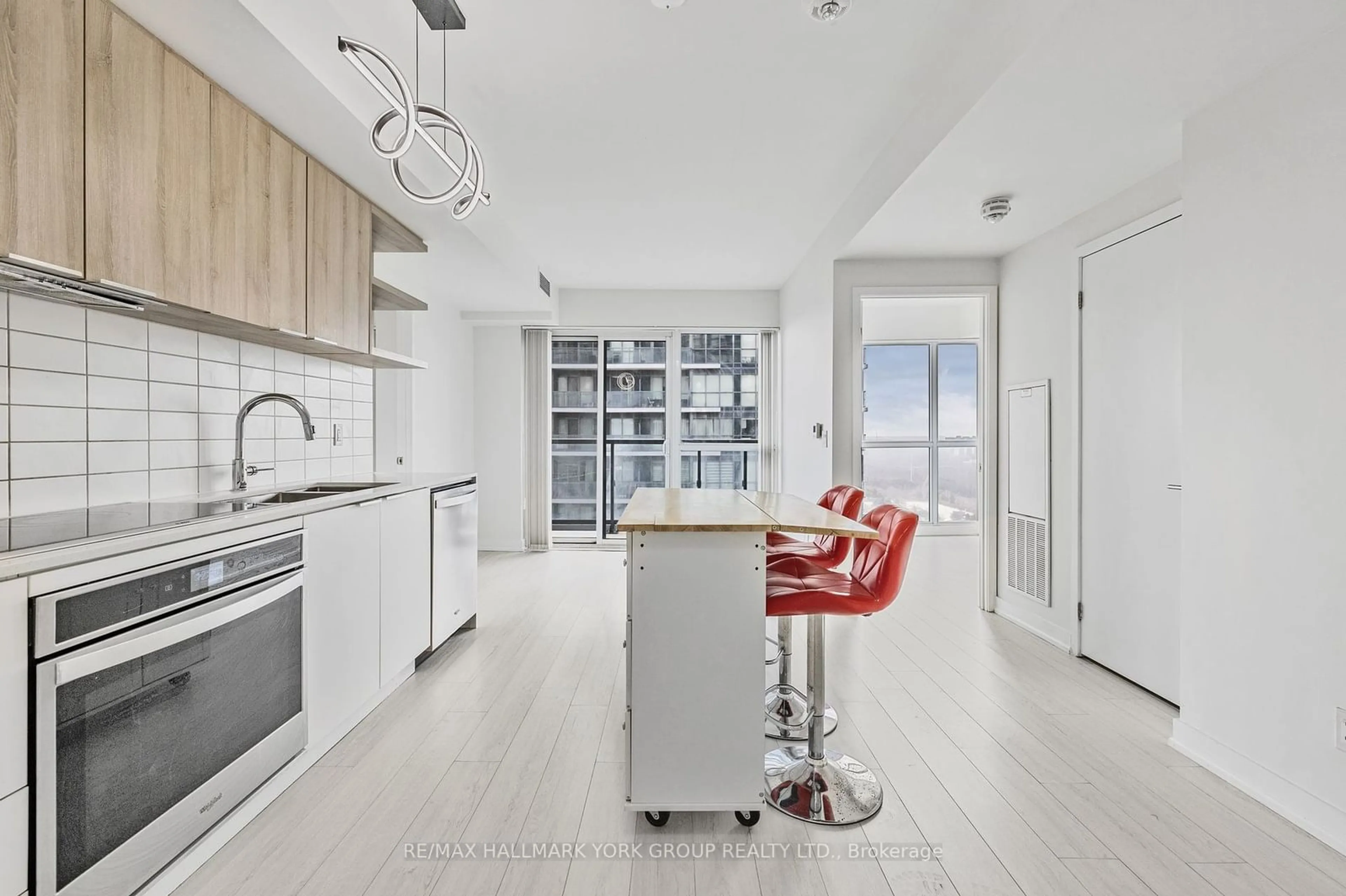 Open concept kitchen, ceramic/tile floor for 6 Sonic Way #2308, Toronto Ontario M3C 0P1