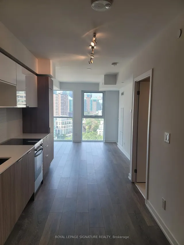 Additional property image - 159 Wellesley St Unit 1011