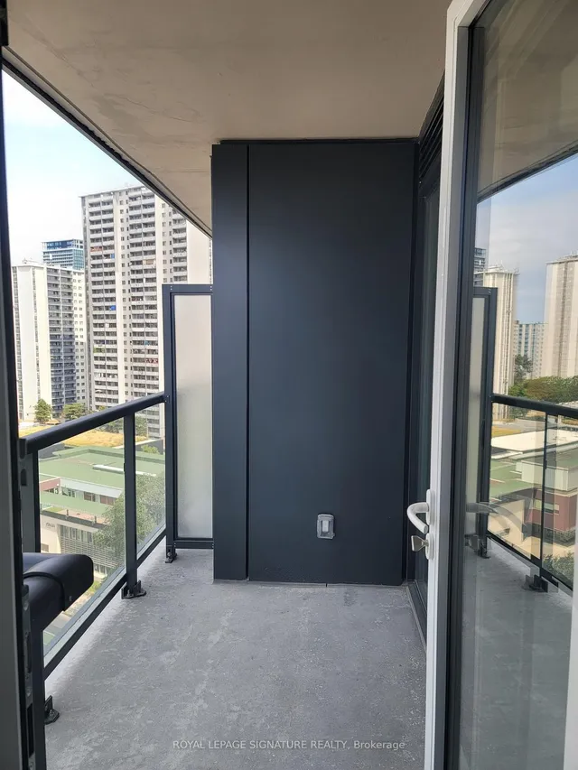 Additional property image - 159 Wellesley St Unit 1011