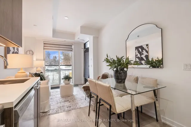 Additional property image - 264 Finch Ave Unit 11