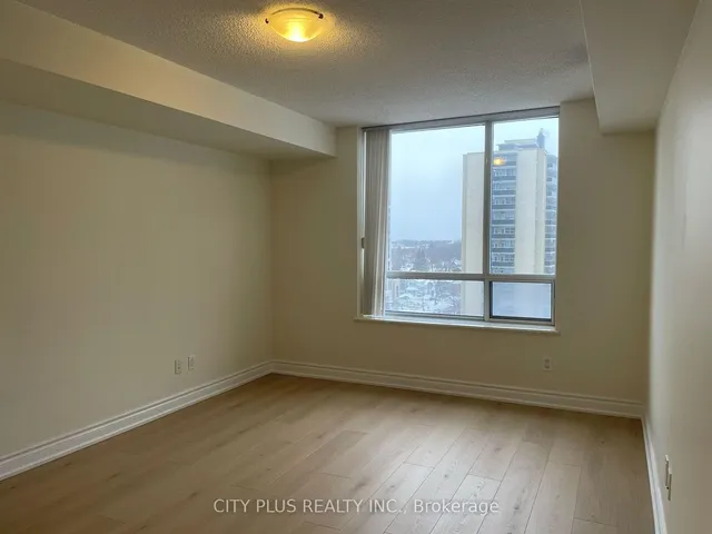Additional property image - 123 Eglinton Ave Unit 1109