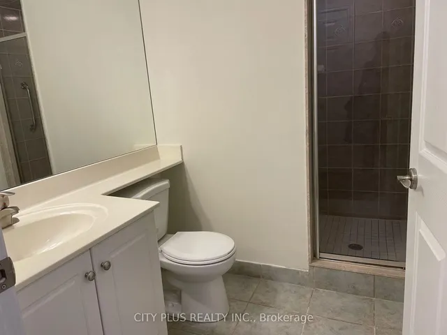 Additional property image - 123 Eglinton Ave Unit 1109