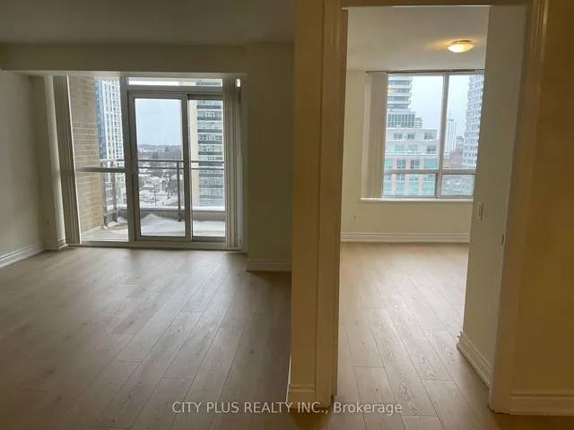 Additional property image - 123 Eglinton Ave Unit 1109
