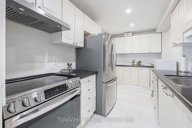 Additional property image - 62 Flaming Roseway