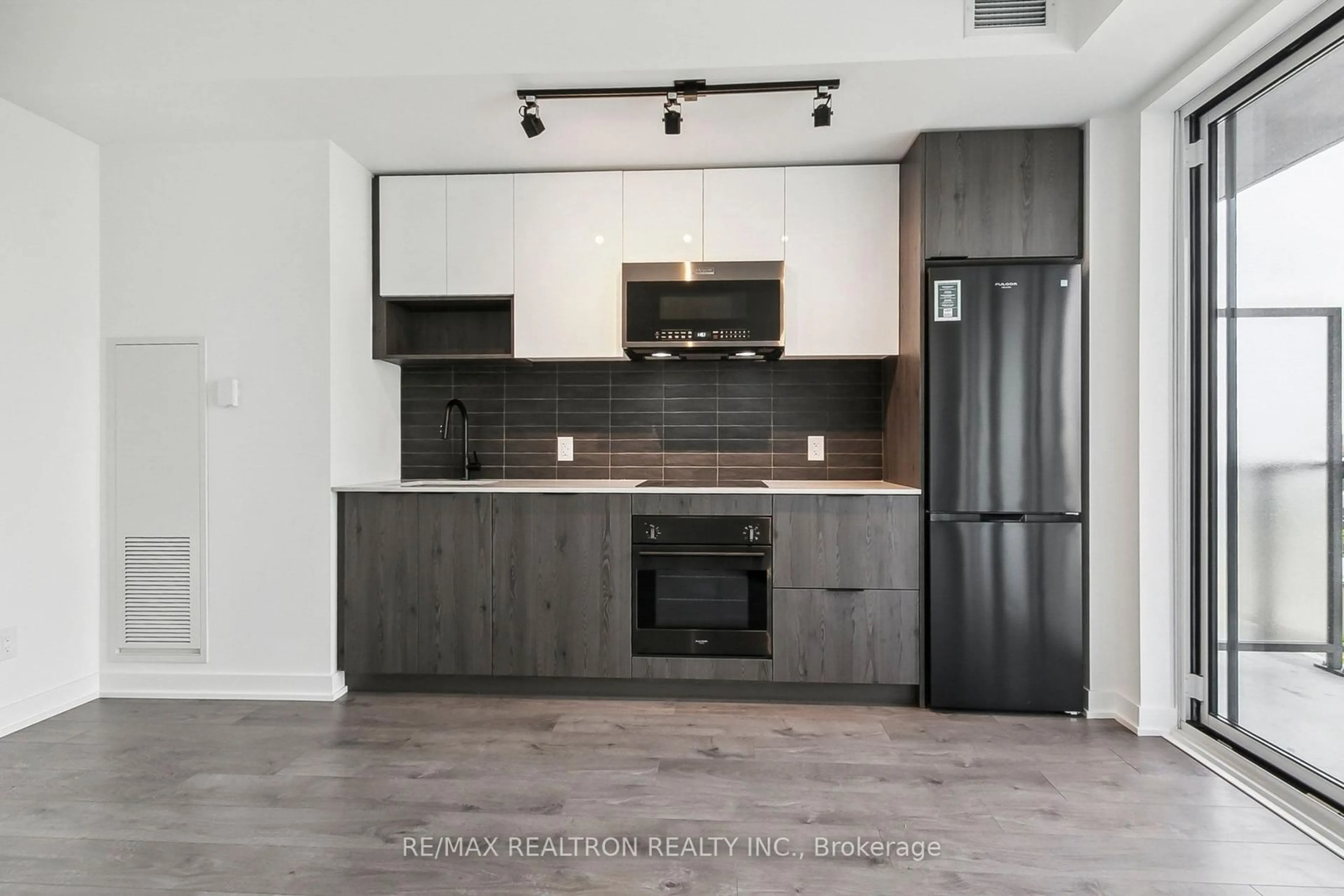 Open concept kitchen, unknown for 5 Defries St #722, Toronto Ontario M5A 0W7